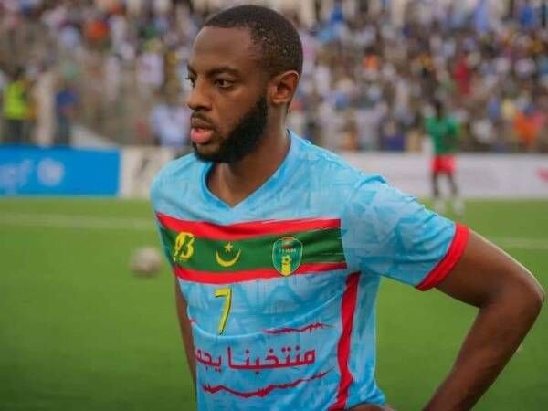 الحاج دي با