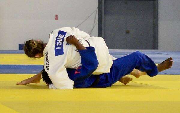 جانب من المنافسات