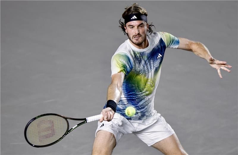 ستيفانوس تسيتسيباس