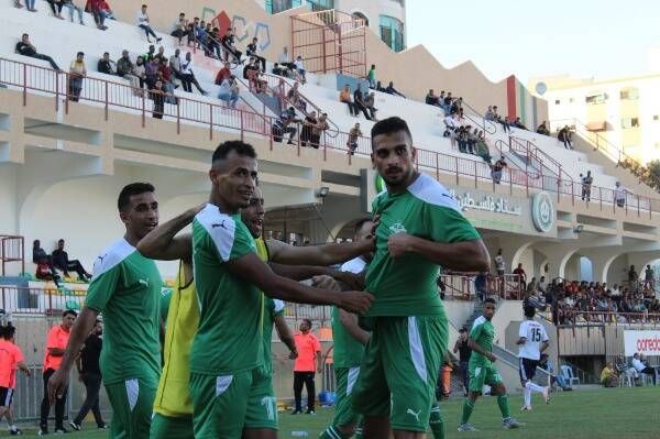 فرحة لاعبي خدمات رفح بطل الدوري