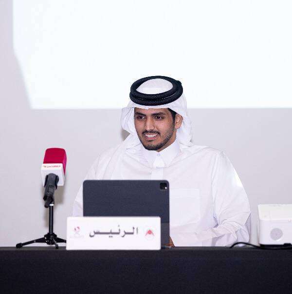 من الاجتماع