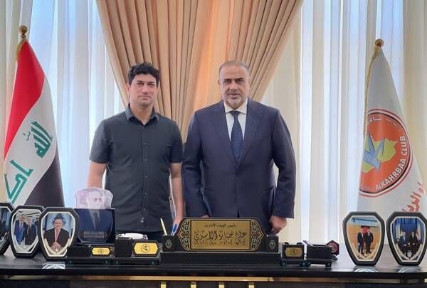 لؤي صلاح (يسار)