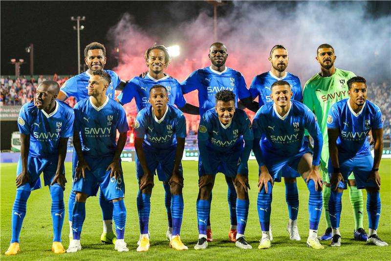 لاعبو الهلال