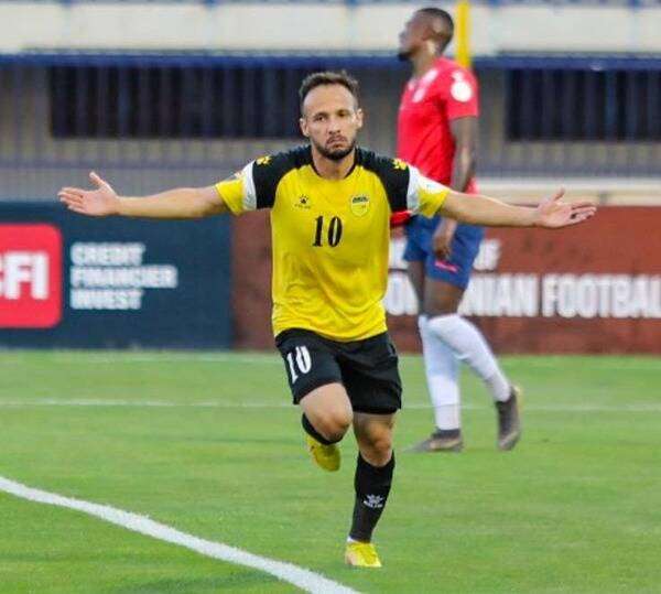 مصعب اللحام