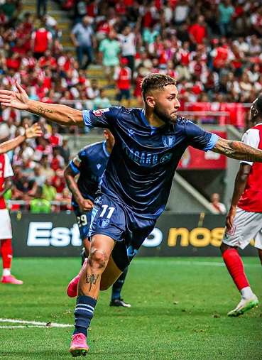 من اللقاء (نقلا عن حساب فاماليكاوعلي تويتر)