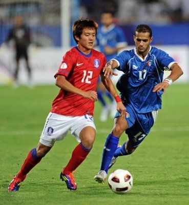 الظهير الأيمن هونج تشول شارك في مباراة الكويت بتصفات كأس العالم 2014