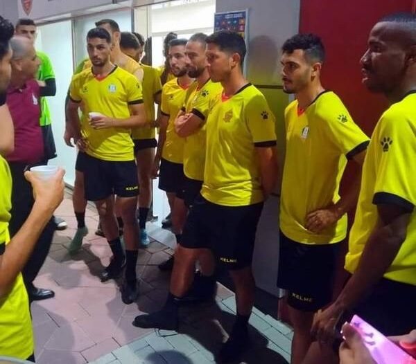 لاعبو الوحدات