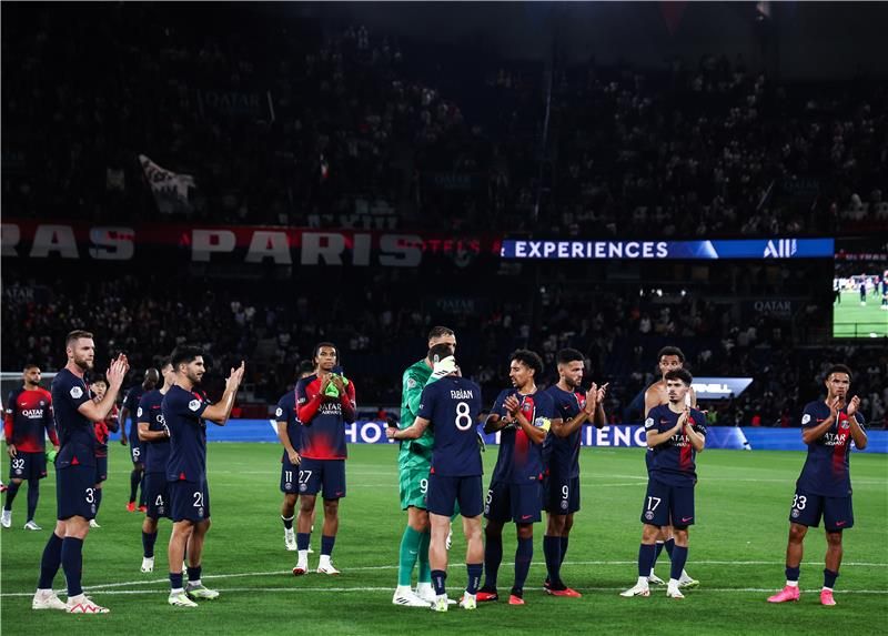 لاعبو باريس سان جيرمان