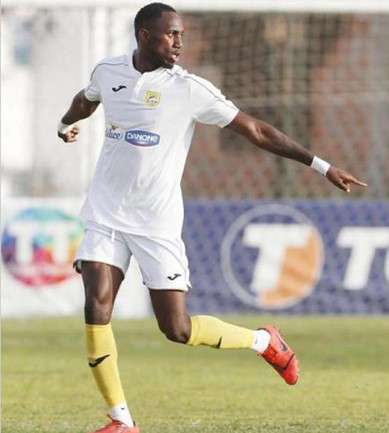 كريست بيكالي