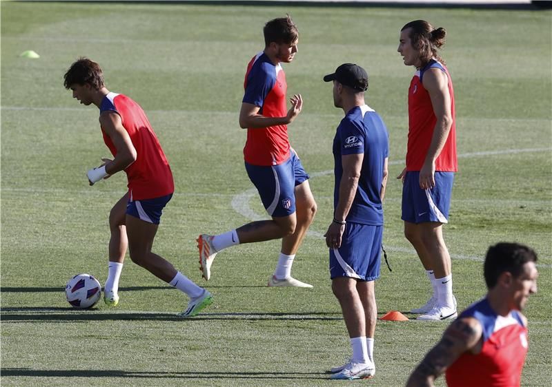 لاعبو أتلتيكو مدريد