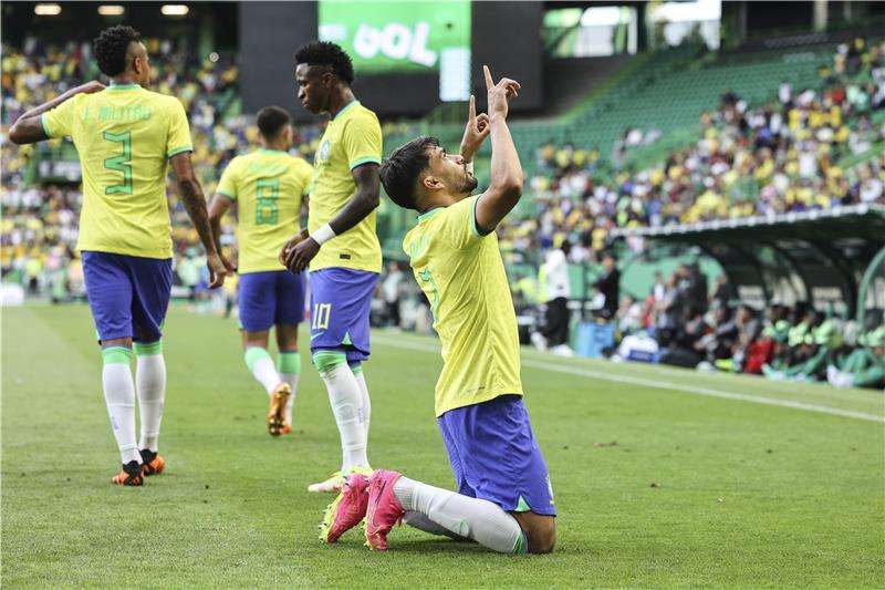 لوكاس باكيتا