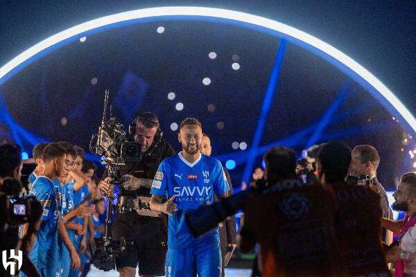 من حفل تقديم نيمار