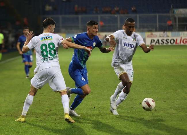 من المواجهة