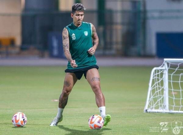 روبرتو فيرمينو