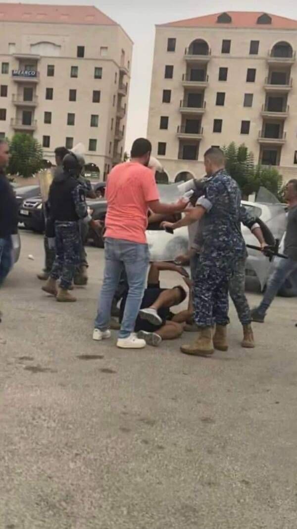 جانب من الأحداث