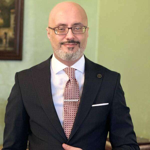 نضال العساف