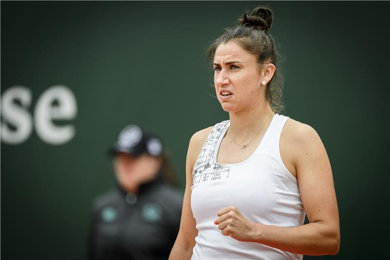 سارا سوريبيس