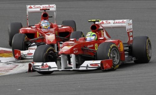 2011-08-28t132103z_01_flr05_rtridsp_3_motor-racing-prix_reuters