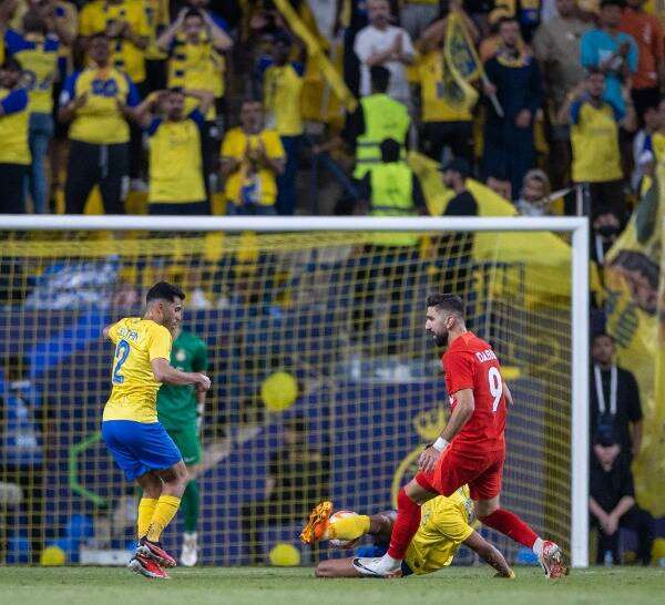 من المواجهة