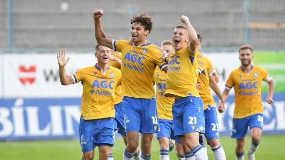 محمد ياسر مع نادي تيبليتسه التشيكي