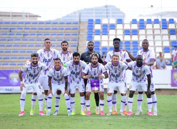 لاعبو العين