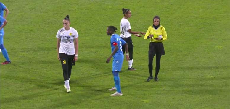 من لقاء الهلال والاتحاد