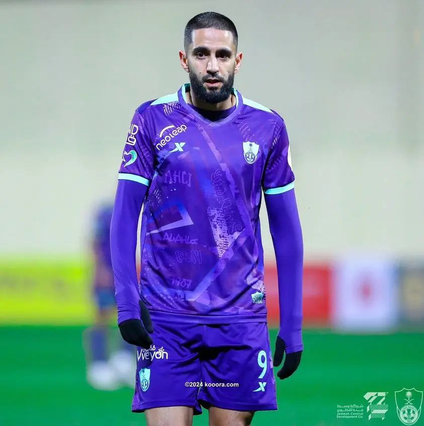 ?i=mhmed_aziz%2fjanuary%2f1%2f1%2f2019_january_koo_1%2fibrahim_samir_koo_%2fryad+boudebouz