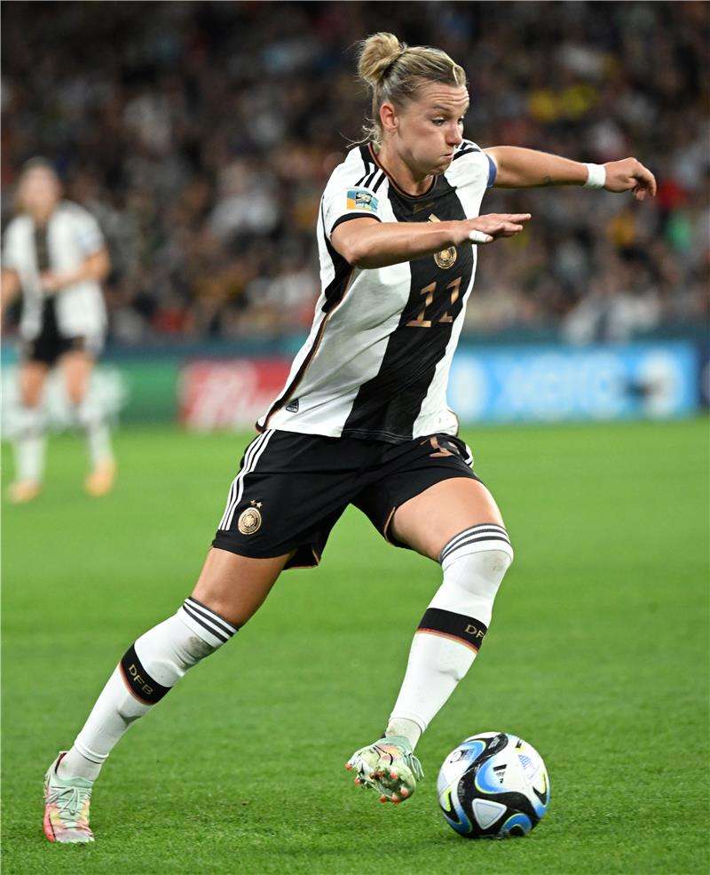 ألكسندرا بوب