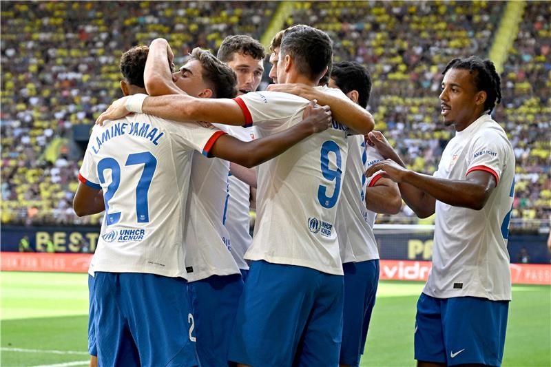 لاعبو برشلونة