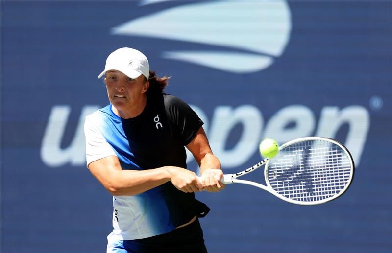 ايجا شفيونتيك