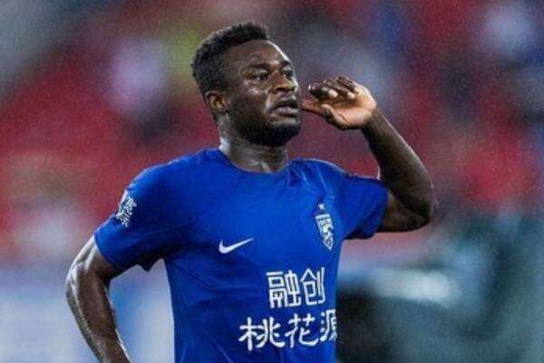 عزيز يعقوبو