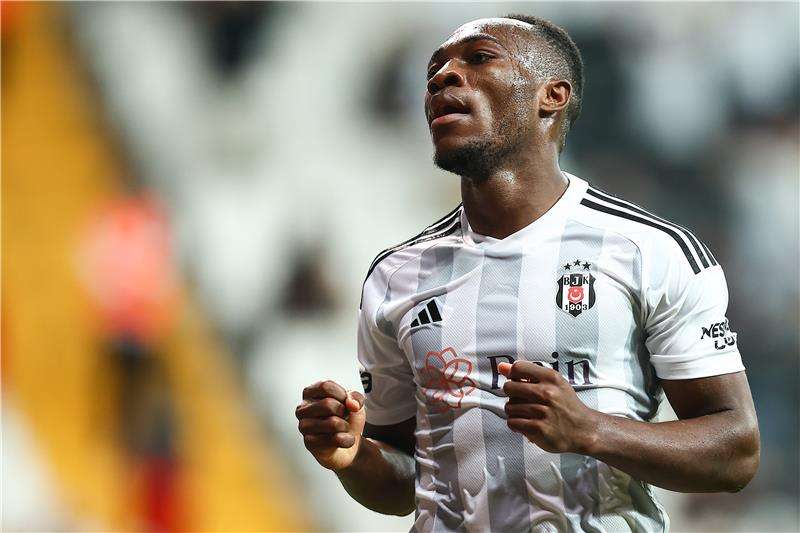 جاكسون موليكا