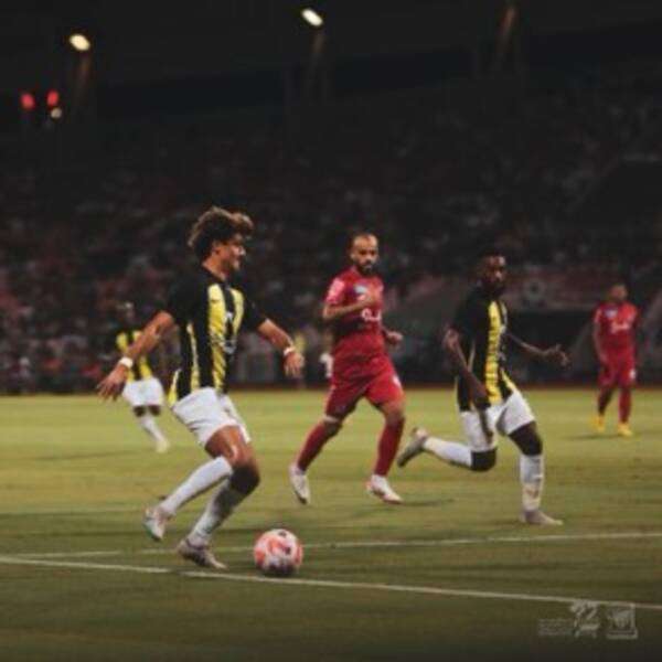 لاعبو الاتحاد