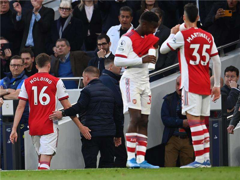 لاعبو آرسنال