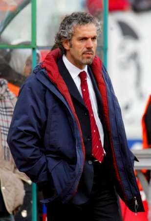 2006-07-13t183842z_01_gsp02_rtridsp_2_sport-soccer-italy-coach