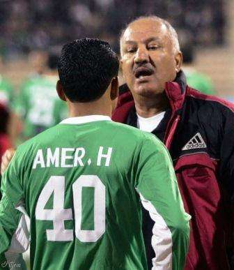 اكرم سلمان أبان تدريبه لفريق الوحدات  