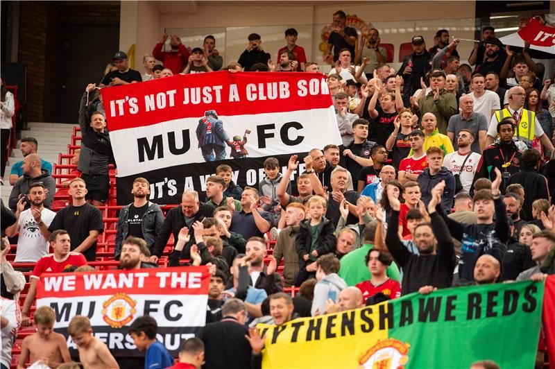 جمهور مانشستر يونايتد