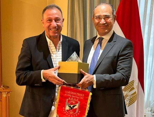 الخطيب
