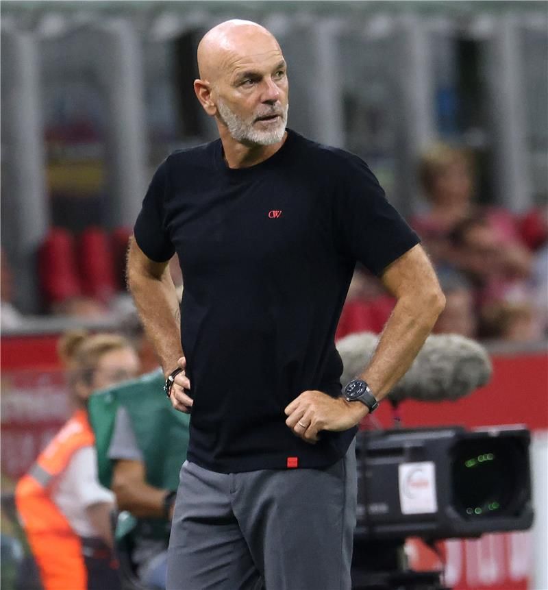 بيولي مدرب ميلان