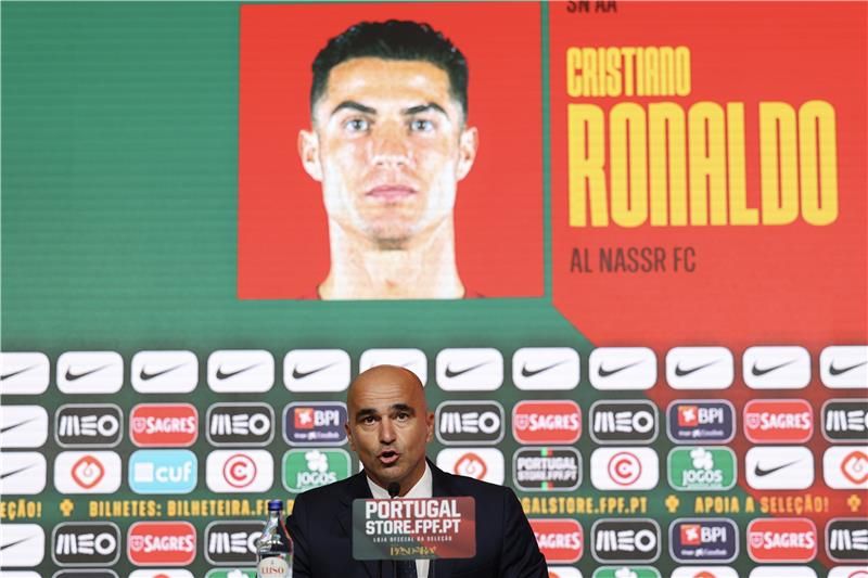 جانب من المؤتمر الصحفي