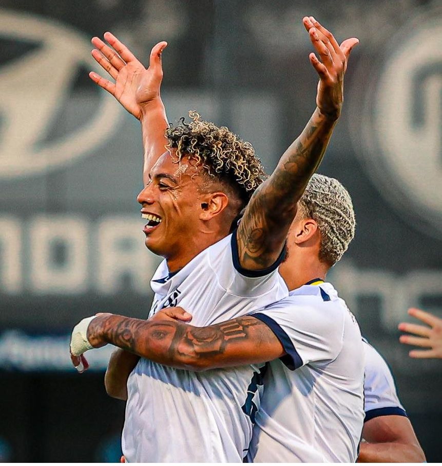 من المواجهة