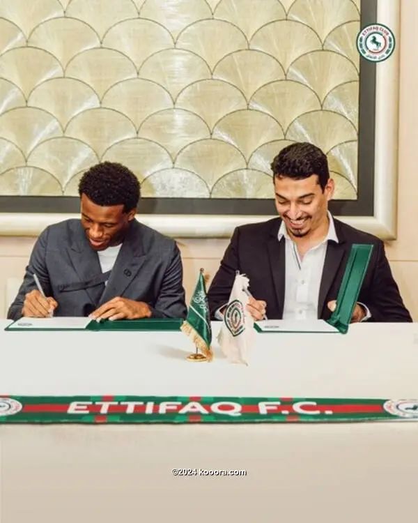 ?i=corr%2f476%2fkoo_476343