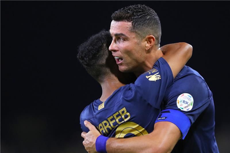 عبد الرحمن غريب مع رونالدو