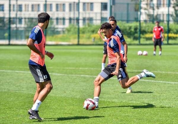 تدريبات الأولمبي الإماراتي