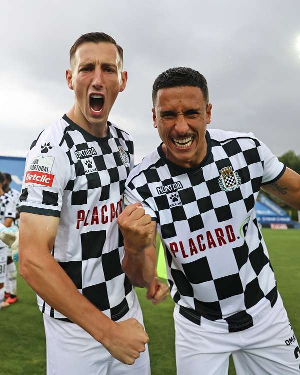 من اللقاء (نقلا عن حساب بوافيستا على تويتر)