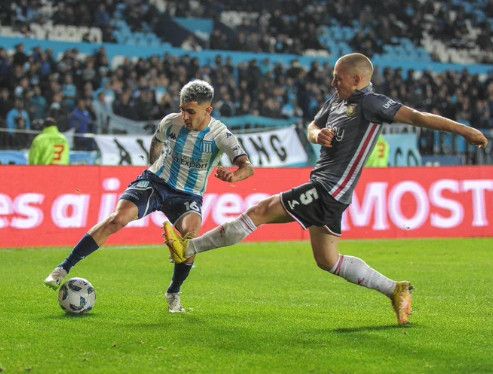 من لقاء راسينج وإستوديانتس لابلاتا