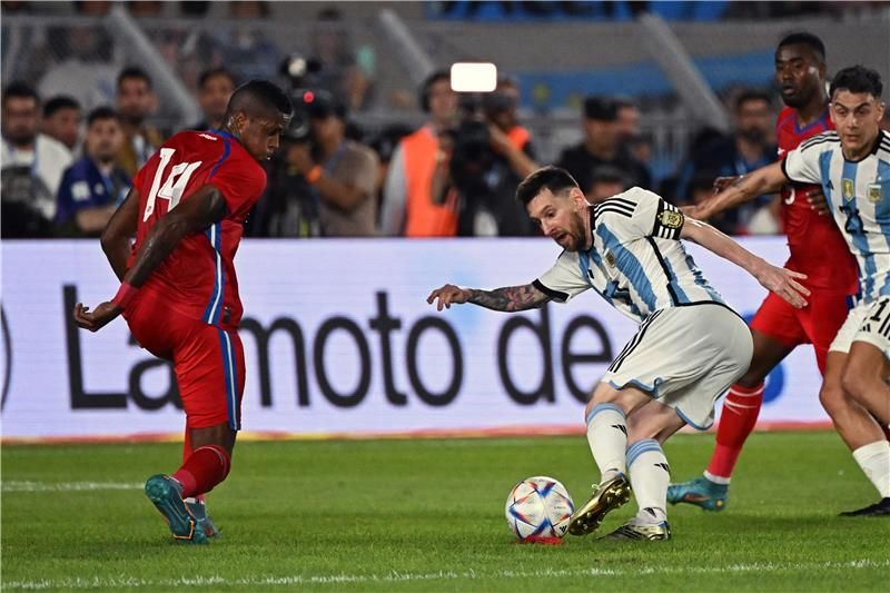 ليونيل ميسي