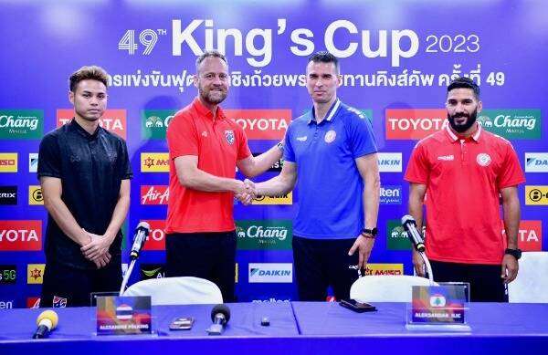 من المؤتمر الصحفي