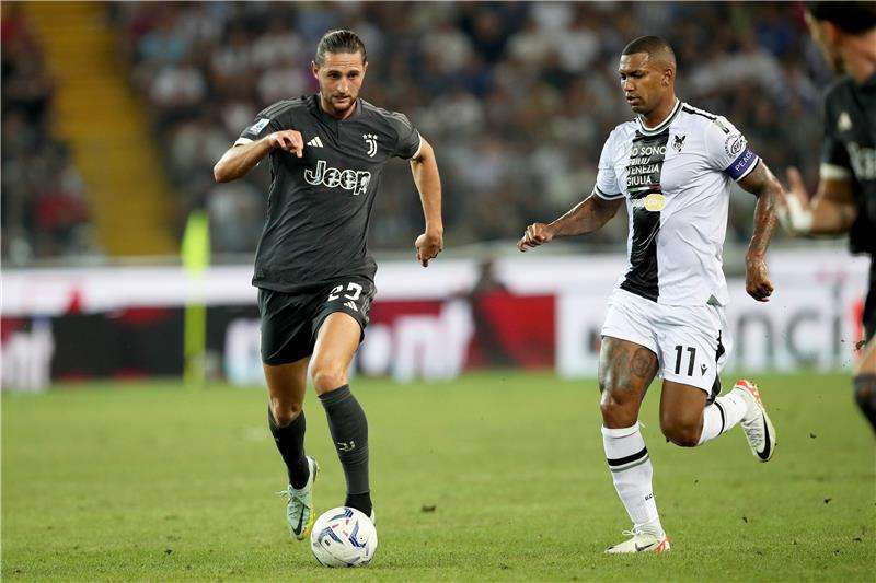 رابيو (يسار)