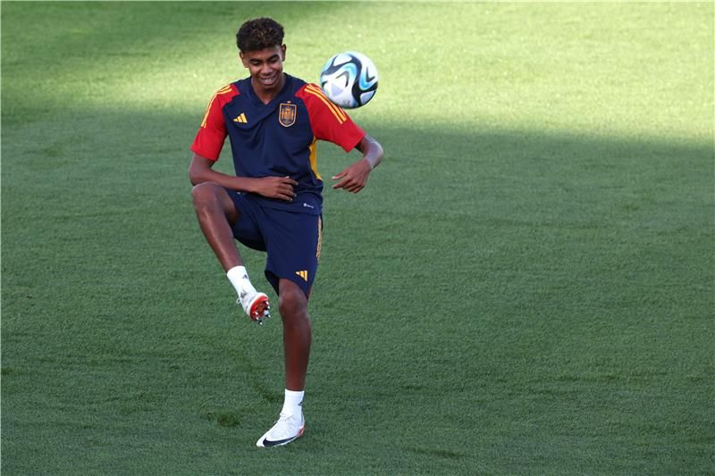 لامين يامال